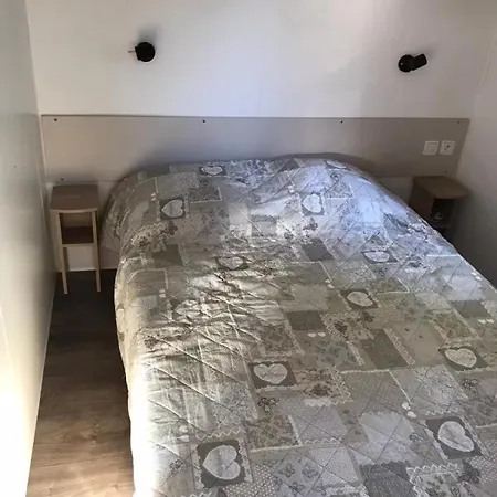 Mobil-home 3 *